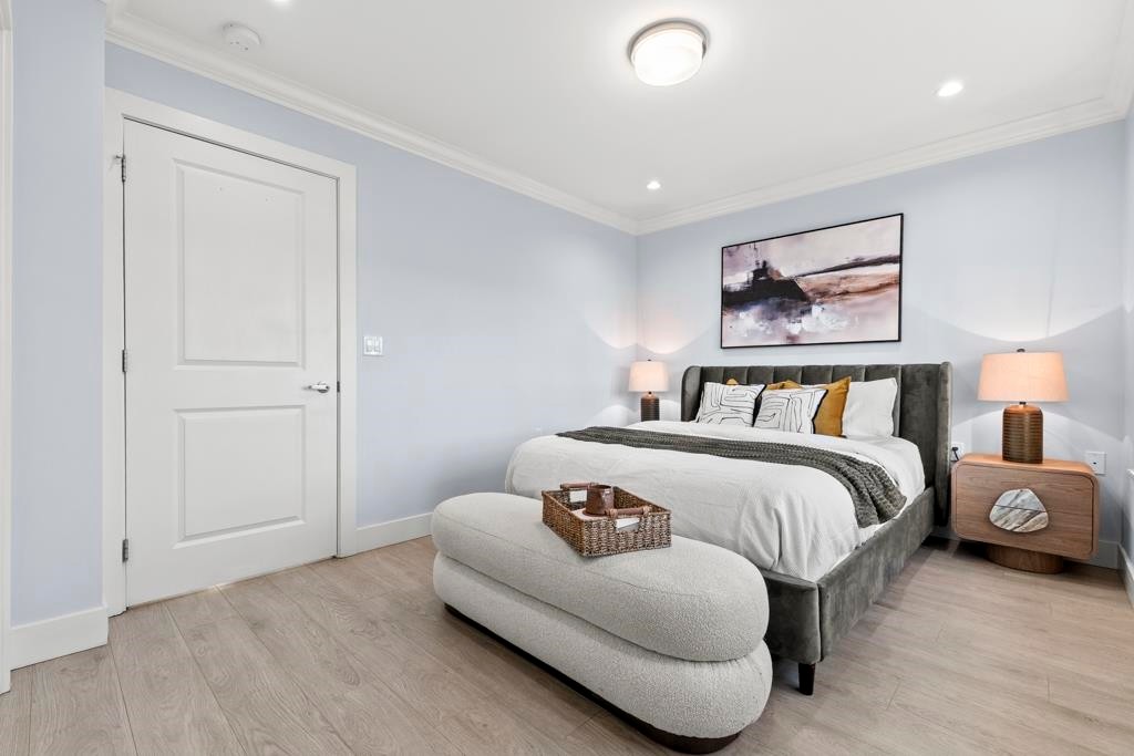 2216 Mannering Avenue, Vancouver, BC