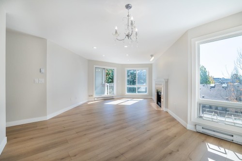 321-7453 Moffatt Road  Richmond, BC V6Y 3W1