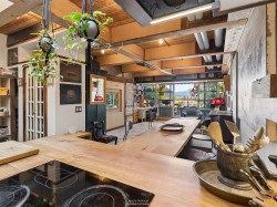 418-350 2nd Avenue E Vancouver, BC V5T 4R8