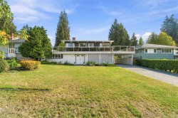 862 Wallace Wynd  Port Moody, BC V3H 1B5