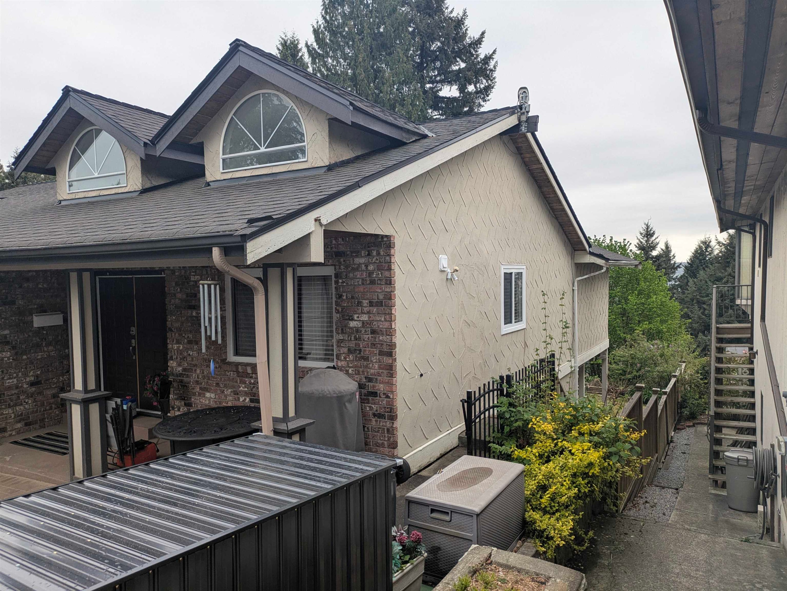 2532 Ashurst Avenue, Coquitlam, BC