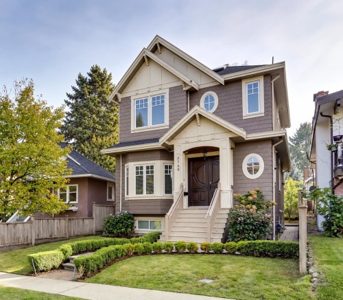 3760 17Th Avenue W, Vancouver, BC 