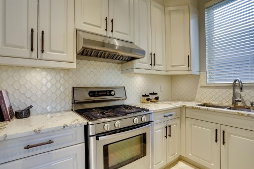 3760 17Th Avenue W, Vancouver, BC 