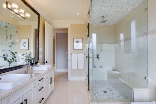 3760 17Th Avenue W, Vancouver, BC 