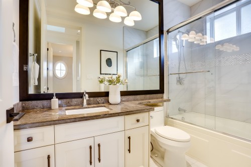 3760 17Th Avenue W, Vancouver, BC 