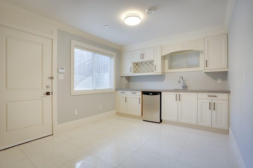 3760 17Th Avenue W, Vancouver, BC 