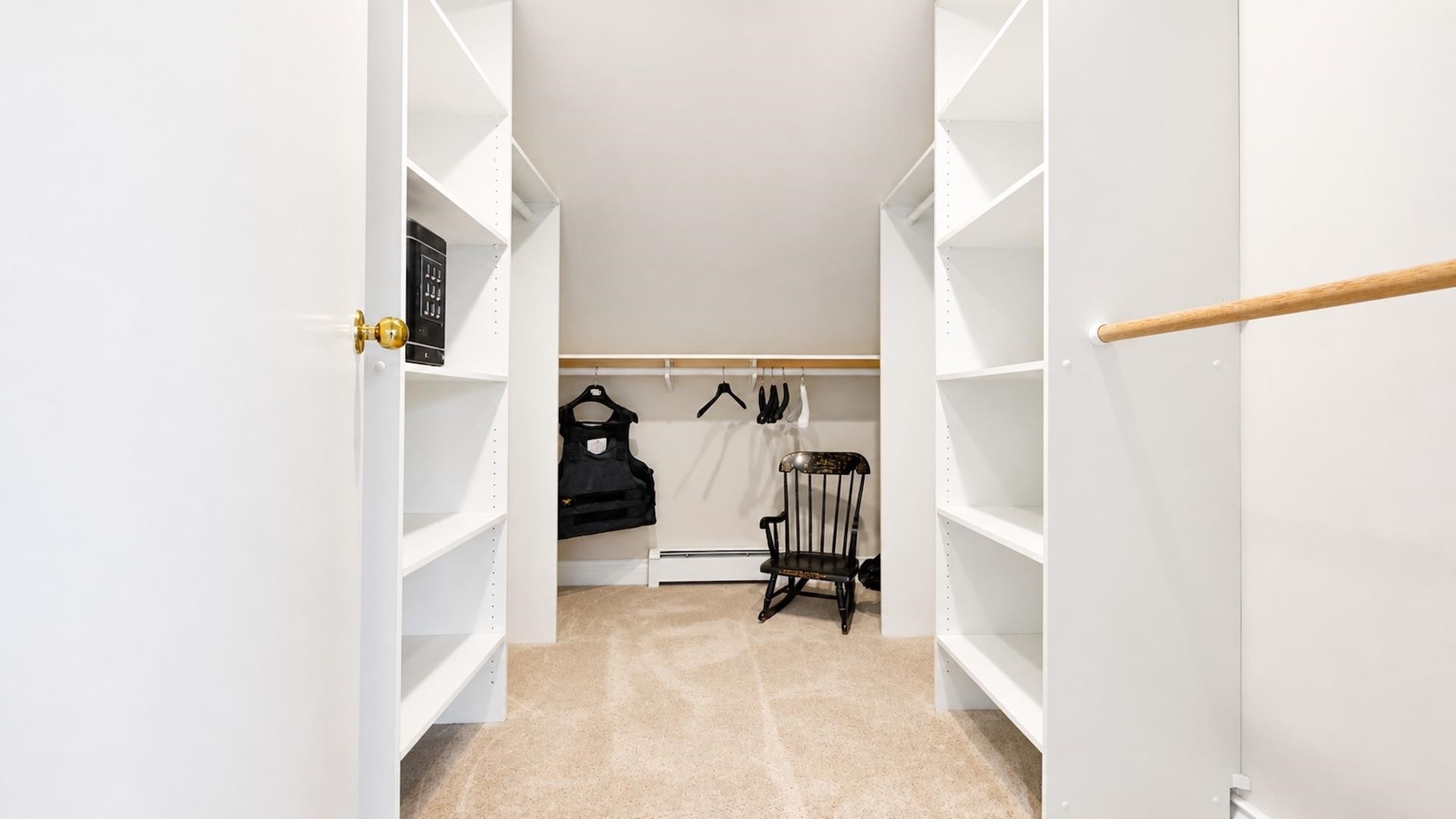 8418 Gillnet Place, Vancouver, BC