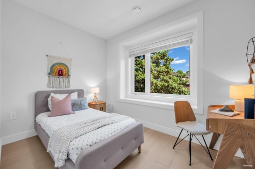 3417 Seaforth Drive, Vancouver, BC 