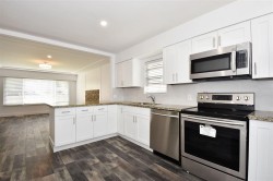 776 63rd Avenue E Vancouver, BC V5X 2K7