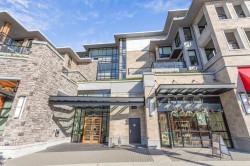 206-3220 Connaught Crescent  North Vancouver, BC V7R 0A5