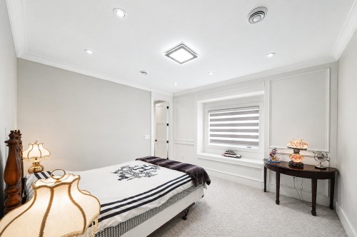 5720 Woodwards Road, Richmond, BC 