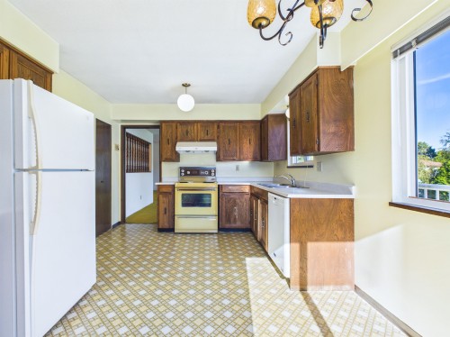 8420 Demorest Drive, Richmond, BC 