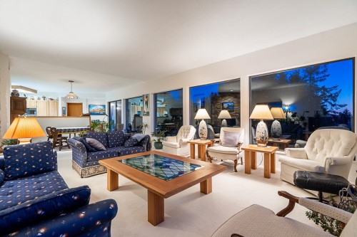5970 Condor Place, West Vancouver, BC 