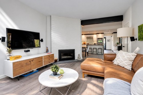 2835 13Th Avenue W, Vancouver, BC 