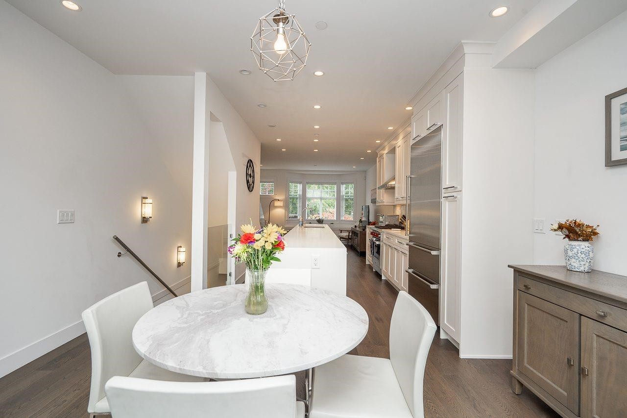 920 15Th Avenue W, Vancouver, BC