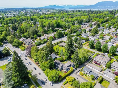 1461 49Th Avenue W, Vancouver, BC 