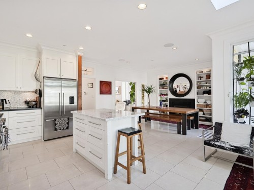 695 19Th Avenue W, Vancouver, BC 