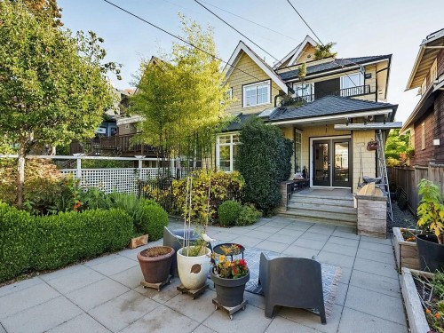 695 19Th Avenue W, Vancouver, BC 