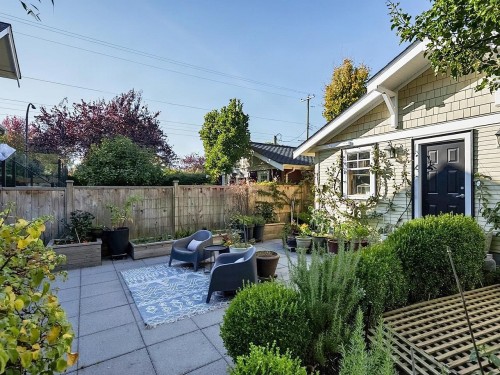 695 19Th Avenue W, Vancouver, BC 