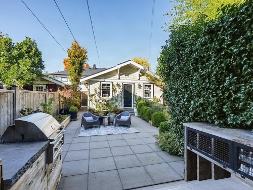 695 19Th Avenue W, Vancouver, BC 