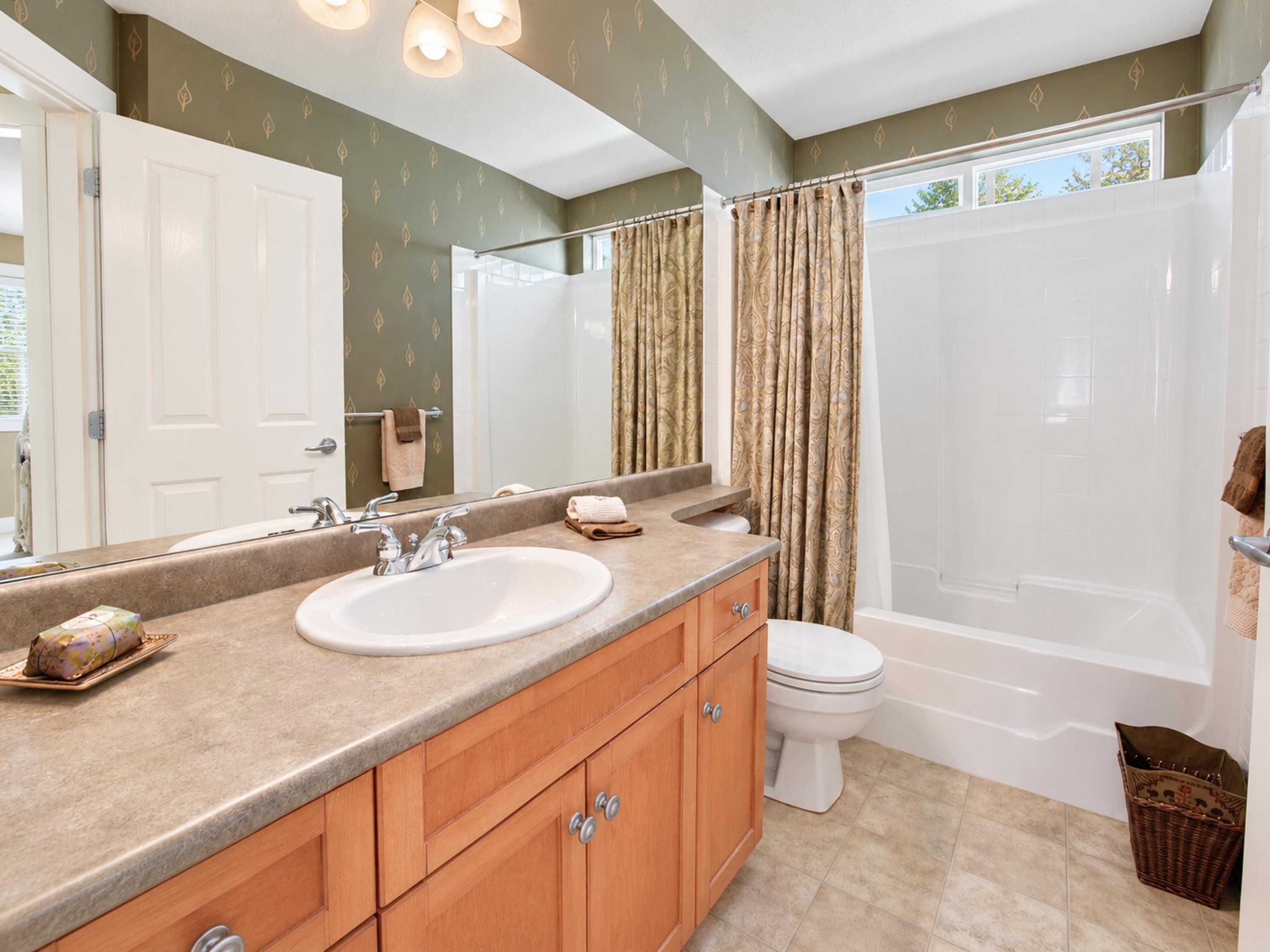 1899 Parkway Boulevard, Coquitlam, BC