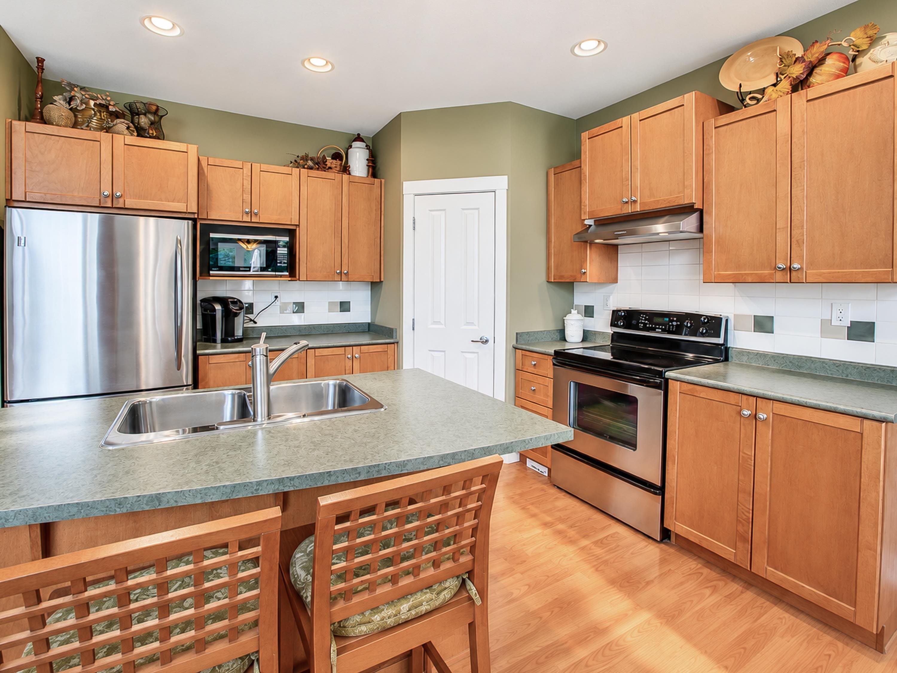 1899 Parkway Boulevard, Coquitlam, BC