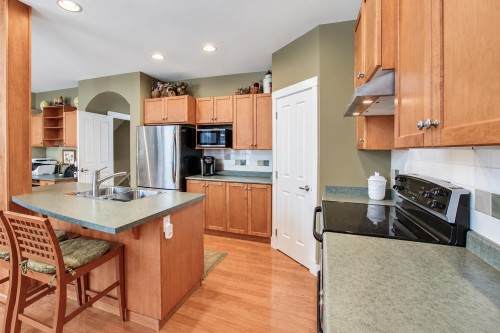 1899 Parkway Boulevard, Coquitlam, BC 