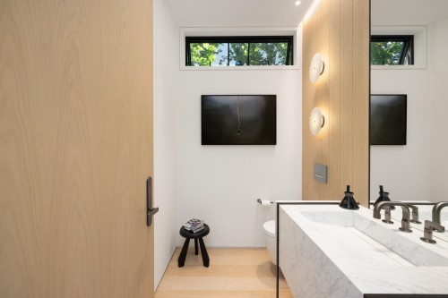 3156 Travers Avenue, West Vancouver, BC 