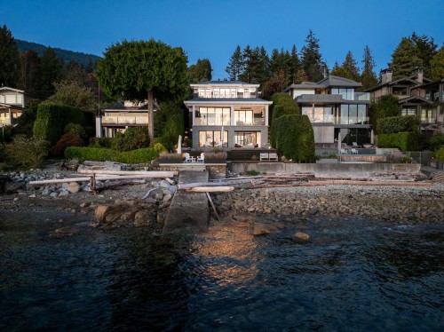 3156 Travers Avenue, West Vancouver, BC 