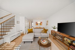 18-222 5th Street E North Vancouver, BC V7L 1L7