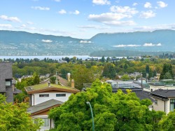 3276 W 21st Avenue Vancouver, BC V6L 1L2