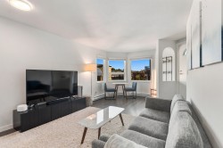 5-1101 8th Avenue W Vancouver, BC V6H 1C5