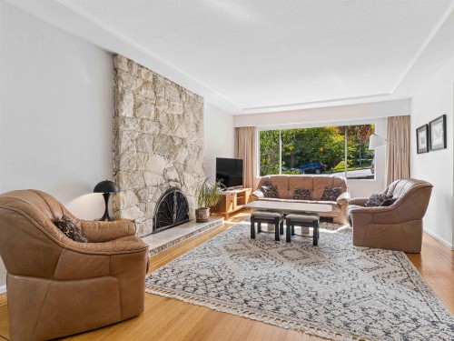 2925 24Th Avenue W, Vancouver, BC 