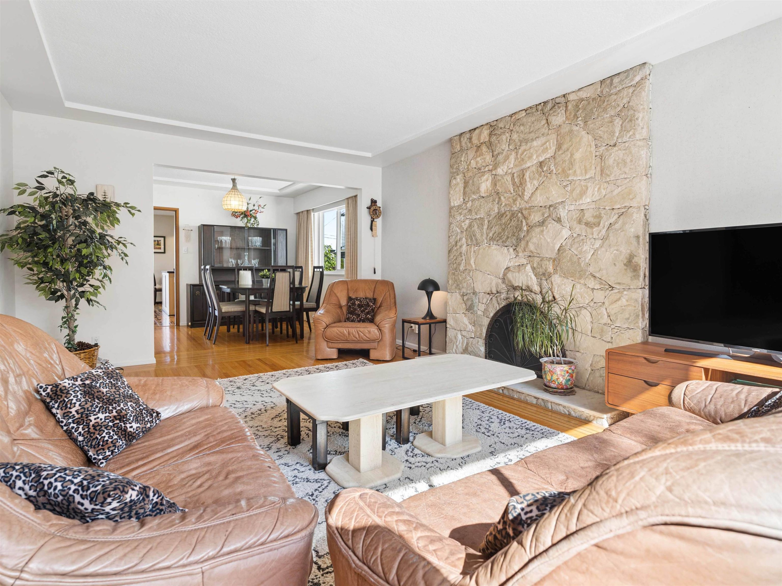 2925 24Th Avenue W, Vancouver, BC