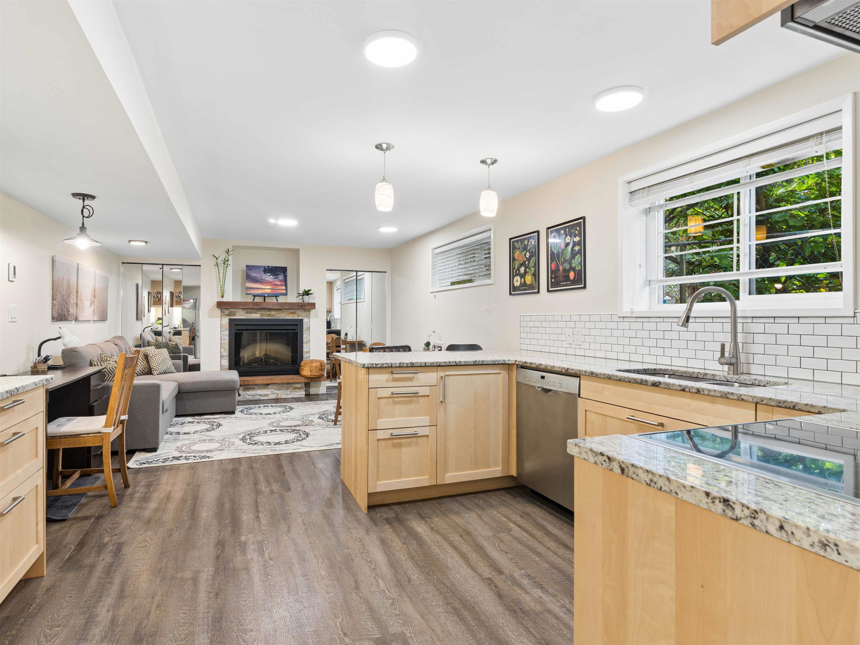 2925 24Th Avenue W, Vancouver, BC