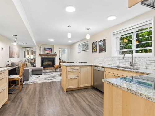 2925 24Th Avenue W, Vancouver, BC 
