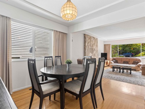 2925 24Th Avenue W, Vancouver, BC 