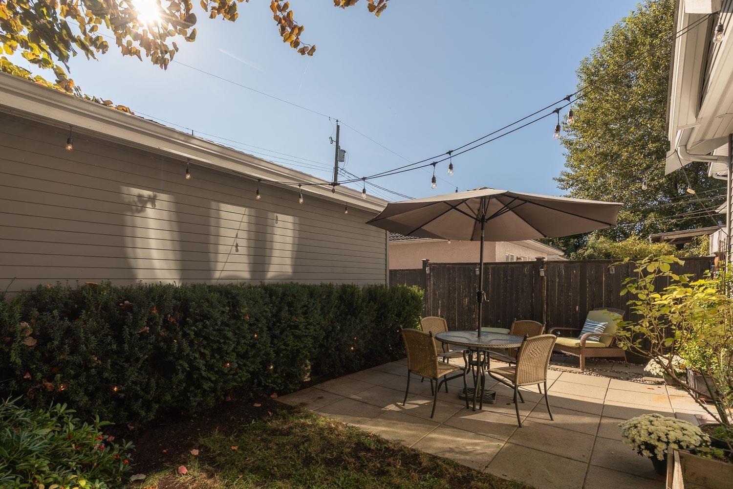 572 16Th Avenue E, Vancouver, BC