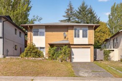 3167 Sechelt Drive  Coquitlam, BC V3B 5X8