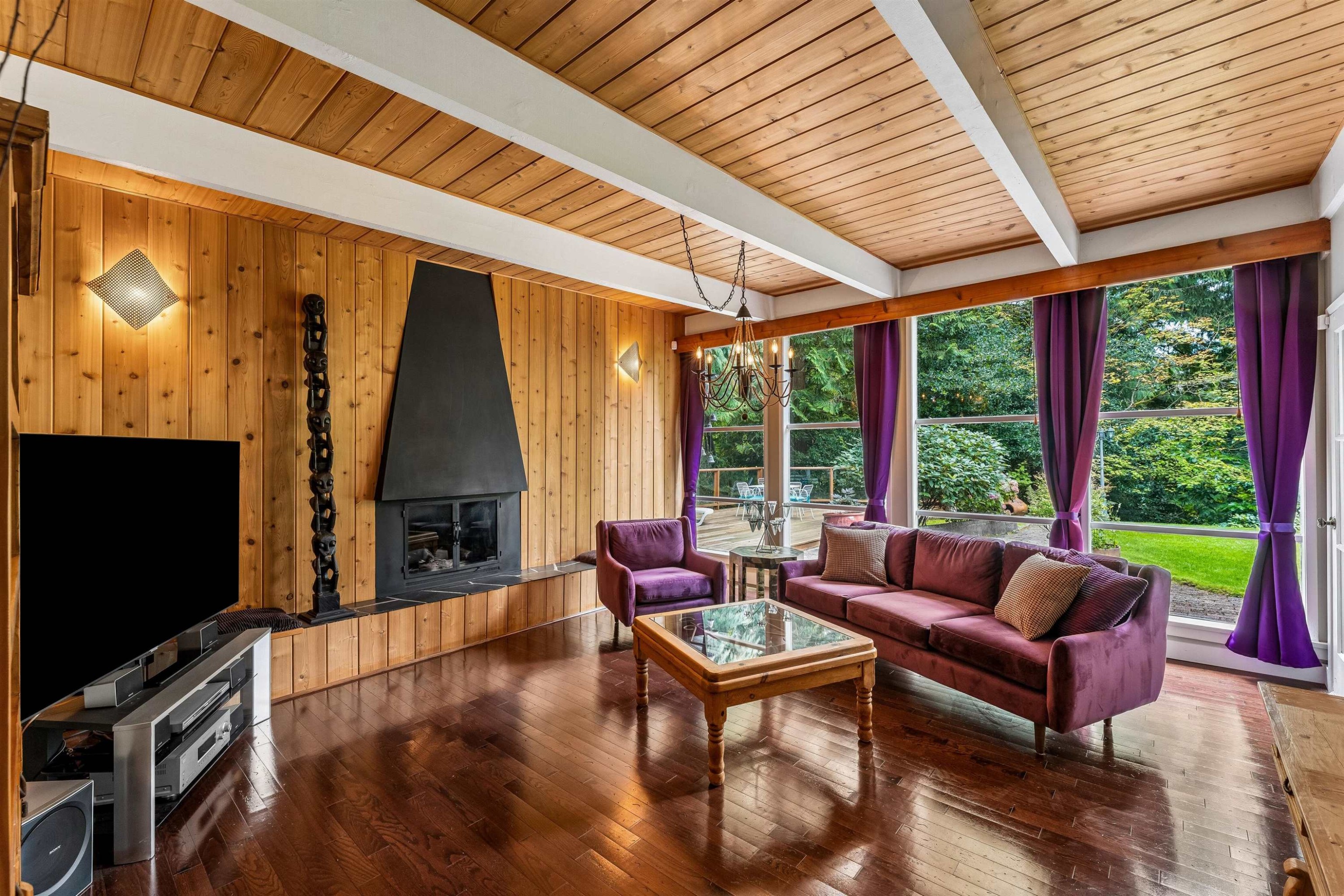 455 Macbeth Crescent, West Vancouver, BC