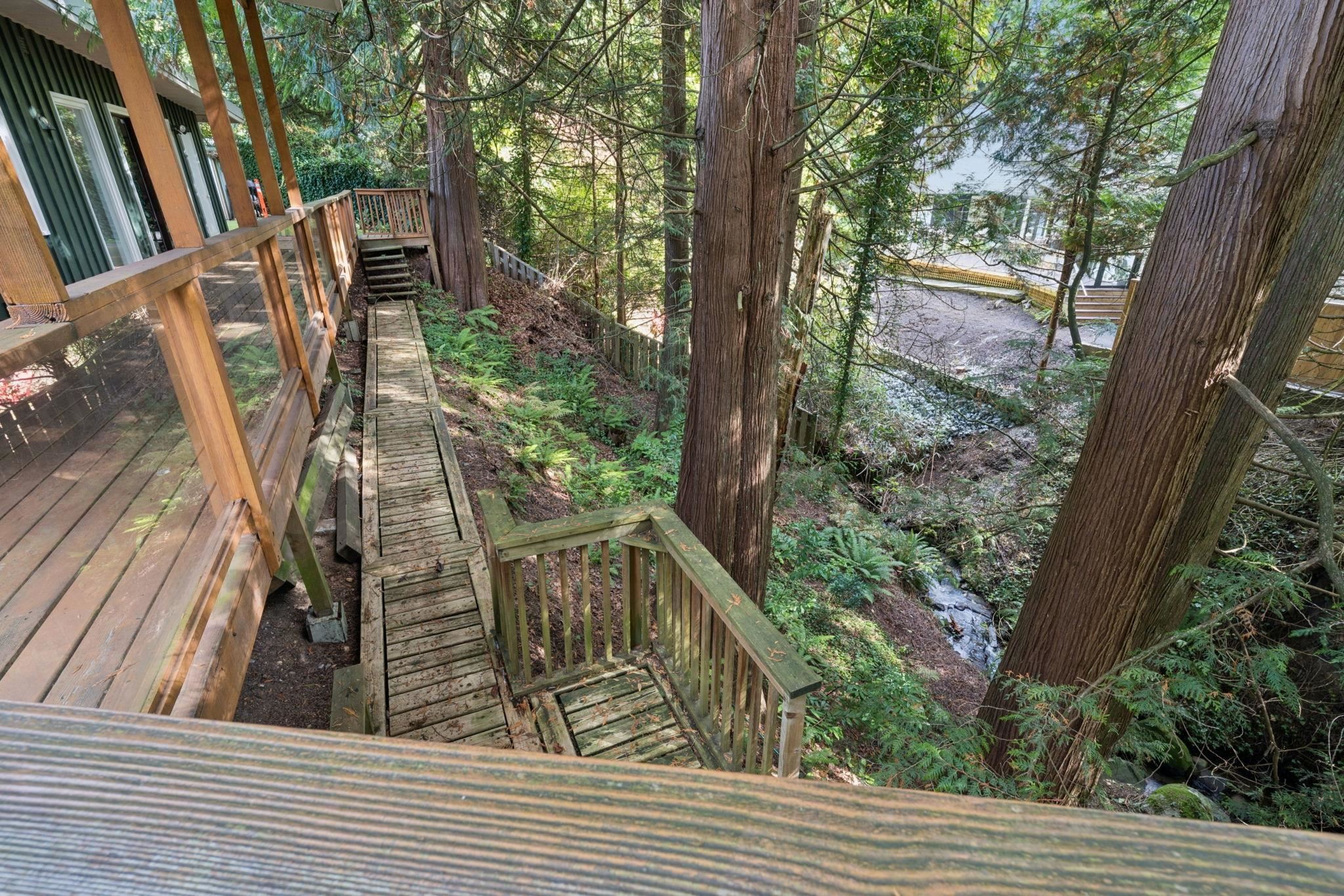 455 Macbeth Crescent, West Vancouver, BC