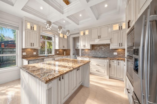 6211 Bellflower Drive, Richmond, BC 