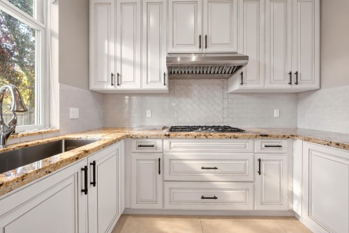 6211 Bellflower Drive, Richmond, BC 