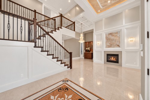 6211 Bellflower Drive, Richmond, BC 