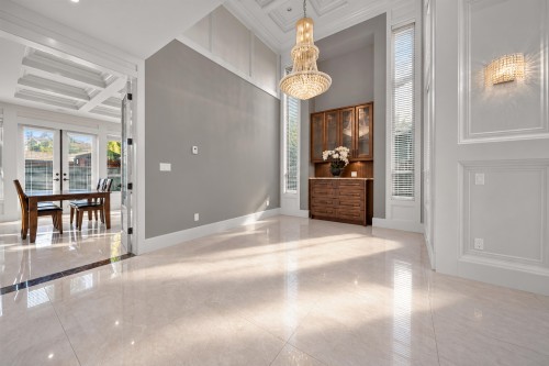 6211 Bellflower Drive, Richmond, BC 