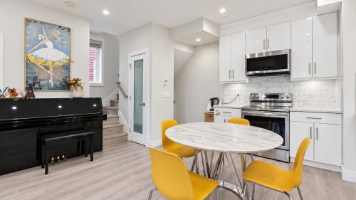 4985 Moss Street, Vancouver, BC 