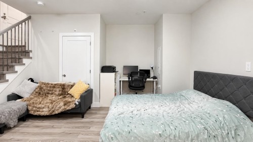 4985 Moss Street, Vancouver, BC 