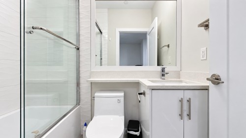 4985 Moss Street, Vancouver, BC 