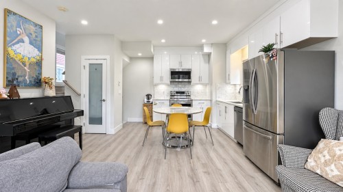 4985 Moss Street, Vancouver, BC 