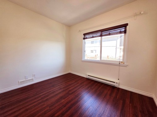 7590 Fraser Street, Vancouver, BC 